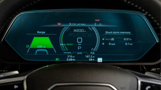 Захисне скло Pixsel на панель приладів AUDI Q8 E-Tron - 14.4“ 2019 -