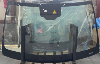 Скло вітрове Mercedes 166670540064